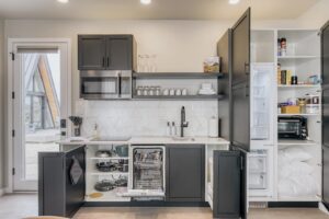 High-quality Airbnb photography in Big Bend – real estate photographer for Texas rentals